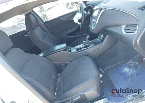 2019 Chevrolet Malibu 1Fl из США, поврежденный, VIN 1G1ZC5ST3KF196821